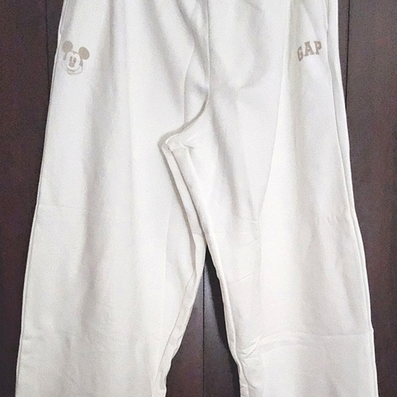 Gap × Disney Adult Extra Baggy Sweatpants - Picture 2 of 3